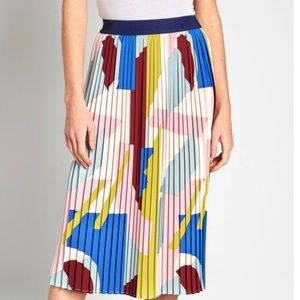 Pleated Skirt with Colorful Geometric Print